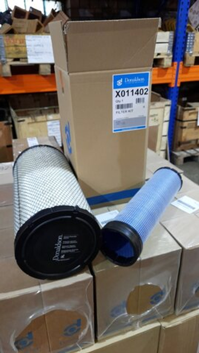 Фильтр воздушный комплект Donaldson X011402 (P780523+P780522)