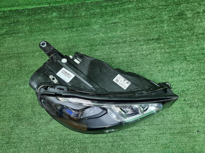 Фара правая Mercedes GLS x167 19-23 Multibeam LED