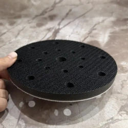 Защитная прокладка для шлифовальной подошвы 150 мм, 16 отверстий, толщина 10 мм.