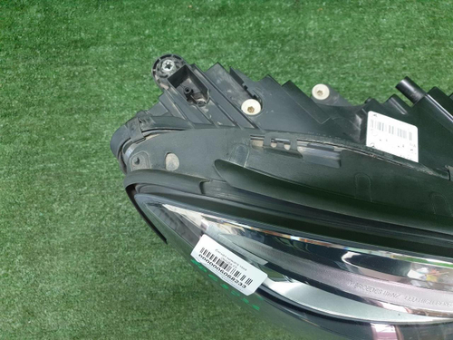 Фара правая Mercedes S W222 (2013-2017) LED