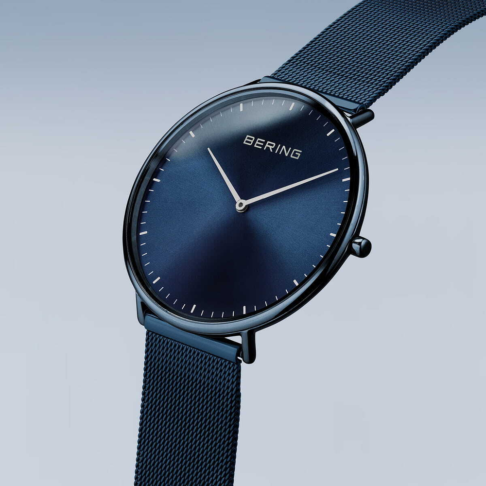 Наручные часы Bering 15739-397