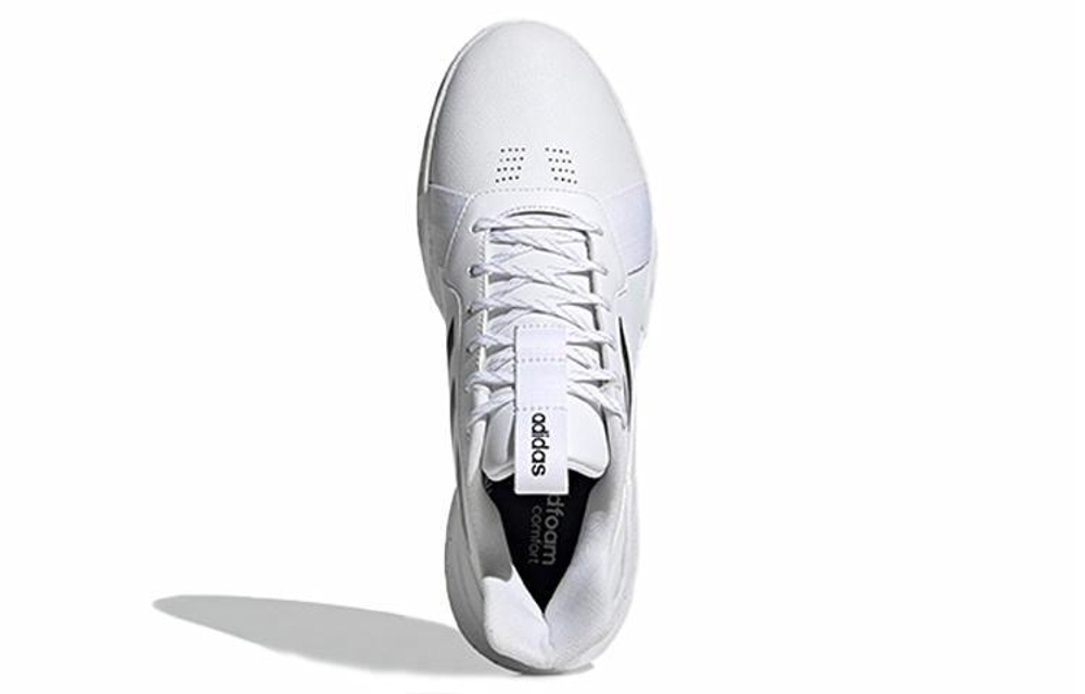 Кроссовки Adidas Runthegame