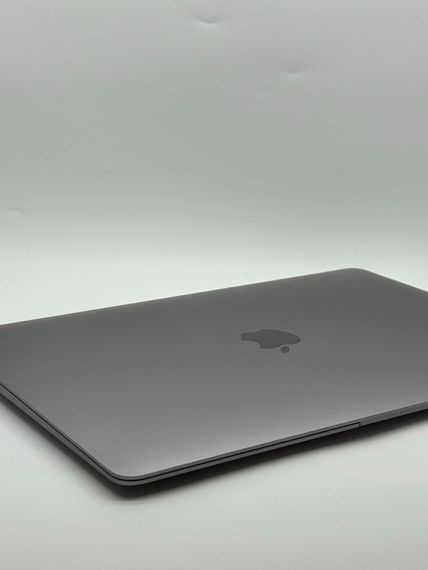 MacBook Air m1 13 8/256gb Space Gray
