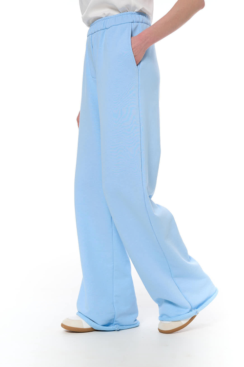 Носки с логотипом, молоко