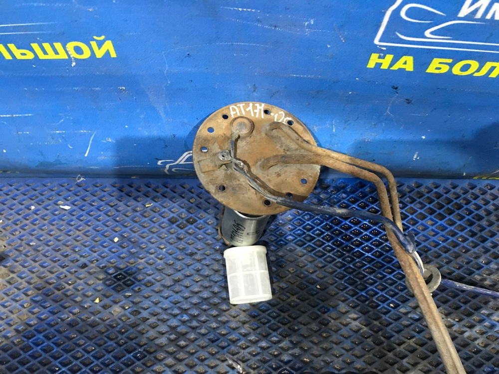 Бензонасос погружной TOYOTA CARINA 1990