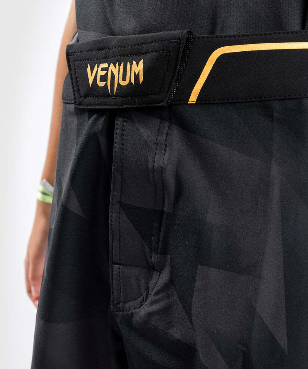 Детские шорты Venum Razor - Black/Gold