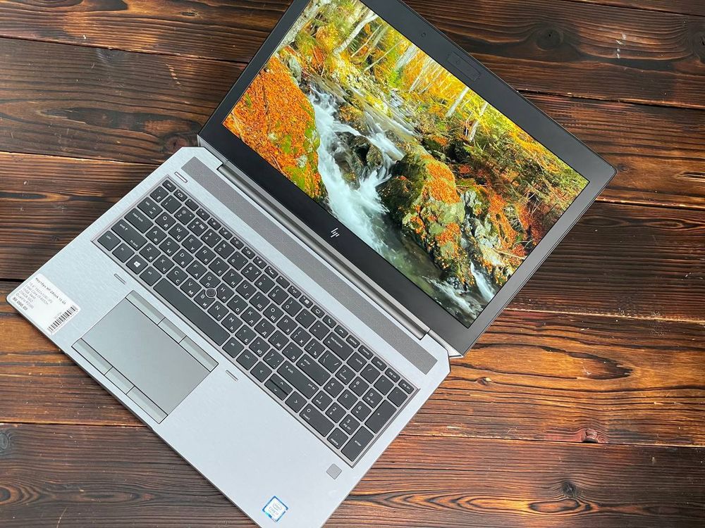 15.6" Ноутбук HP ZBook 15 G5 (1920x1080, Intel Core i7-8850H, RAM 16ГБ,SSD 512ГБ, NVIDIA Quadro P1000, Win 10Pro)