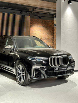 BMW X7 2019