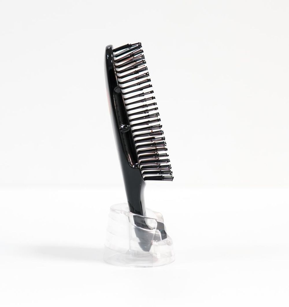 S-HEART-S Расческа Scalp Brush MAKIE LIMITED EDITION (Цвет: Чёрный)