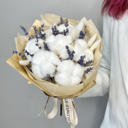 «Прованс» букет из сухоцветов с хлопком, лавандой и лагурусом