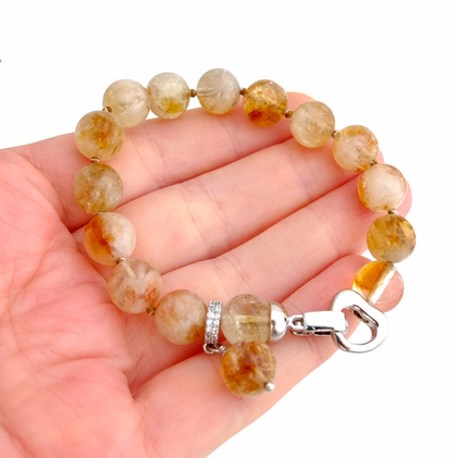Браслет из цитрина с замочком и подвеской