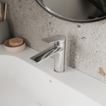 Смеситель для раковины 35к Milardo 	AZUSB00M01 "Azure" литой, п/шпильку, ХРОМ