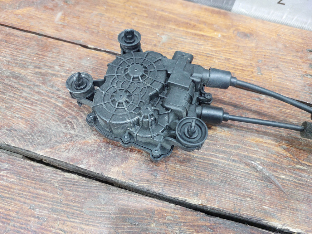 Замок крышки багажника Tank 500 21-нв Б/У Оригинал 6305200XKV3AA