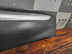 Накладка двери передней правой Hyundai Santa Fe 4 (TM) 18-нв Б/У Оригинал 87722S1000