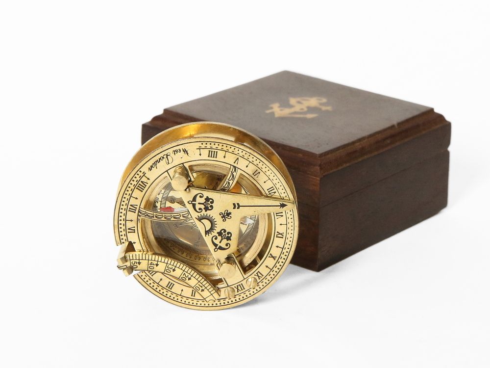 Nautical Морской компас в деревянном футляре
