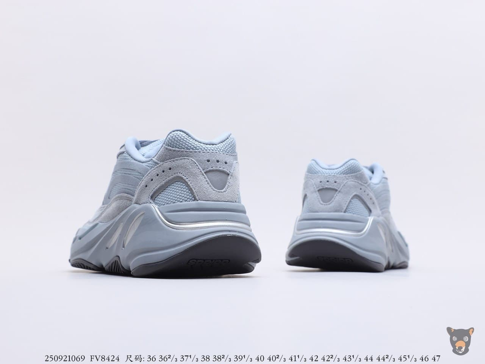 Кроссовки Yeezy Boost 700 V2 “Hospital Blue”