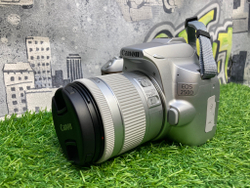 Canon 250D Белый + 18-55mm IS STM 730 кадров