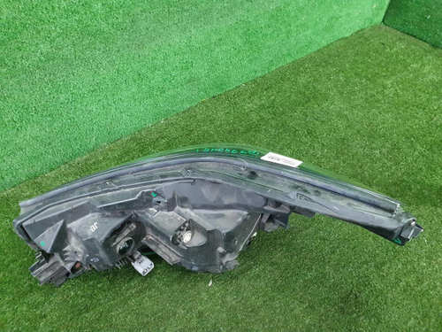 Фара правая Subaru Forester 5 SK (2018-2021) LED