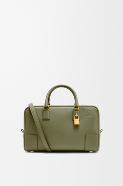 Loewe Сумка Amazona 28 из телячьей кожи наппа, зеленый