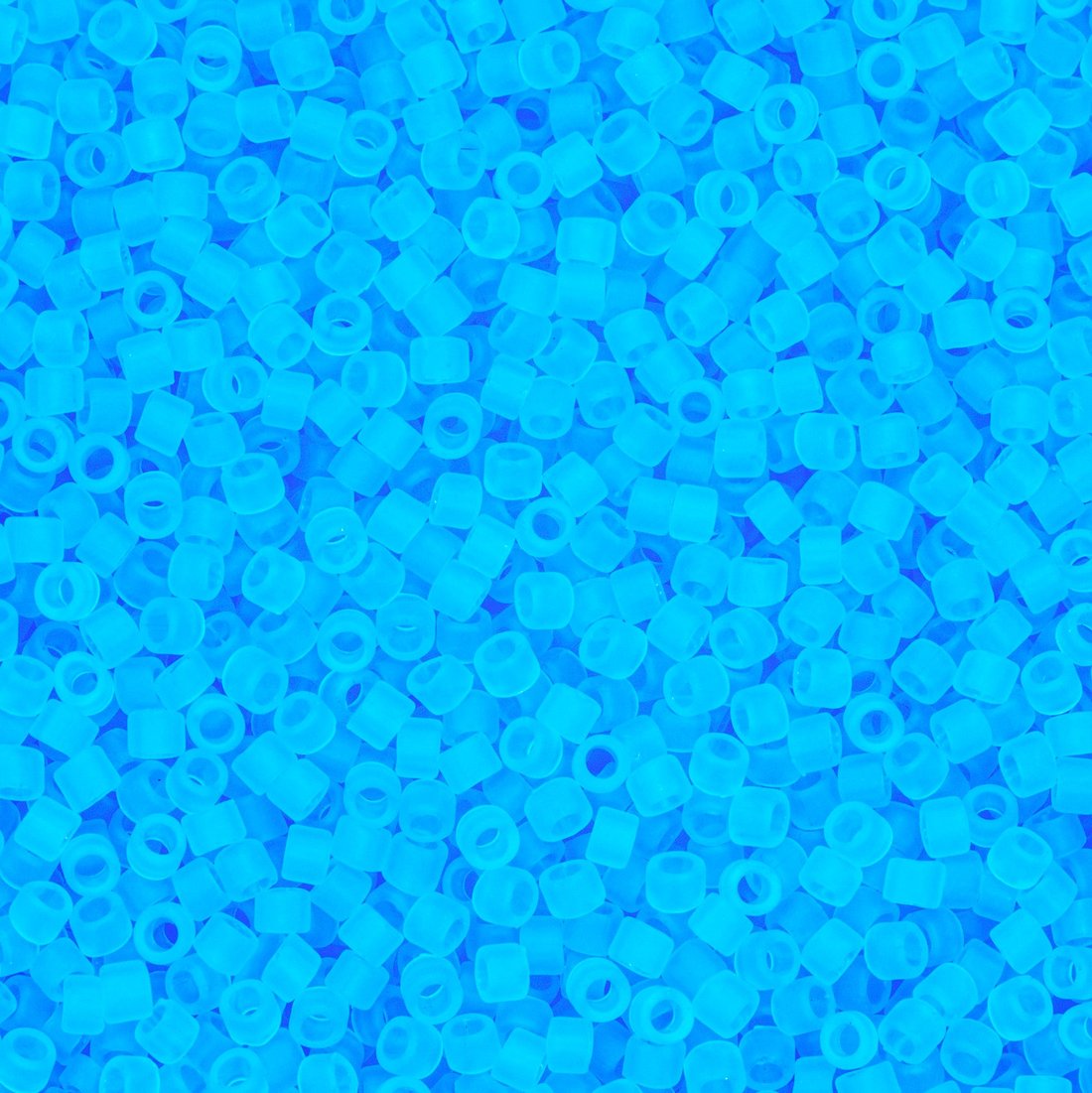 Японский бисер TOHO Treasure (№3F), прозрачный матовый