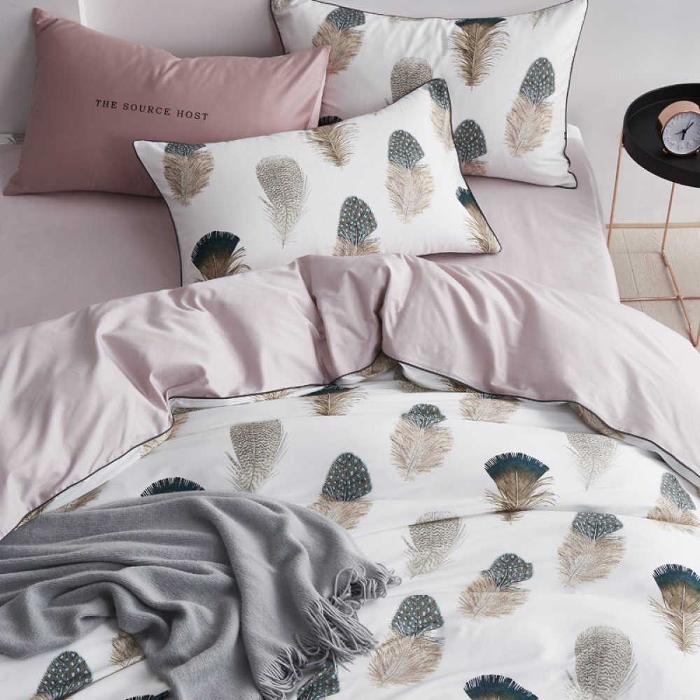 Комплект постельного белья Семейный (2 пододеяльника) Египедский Хлопок Перья