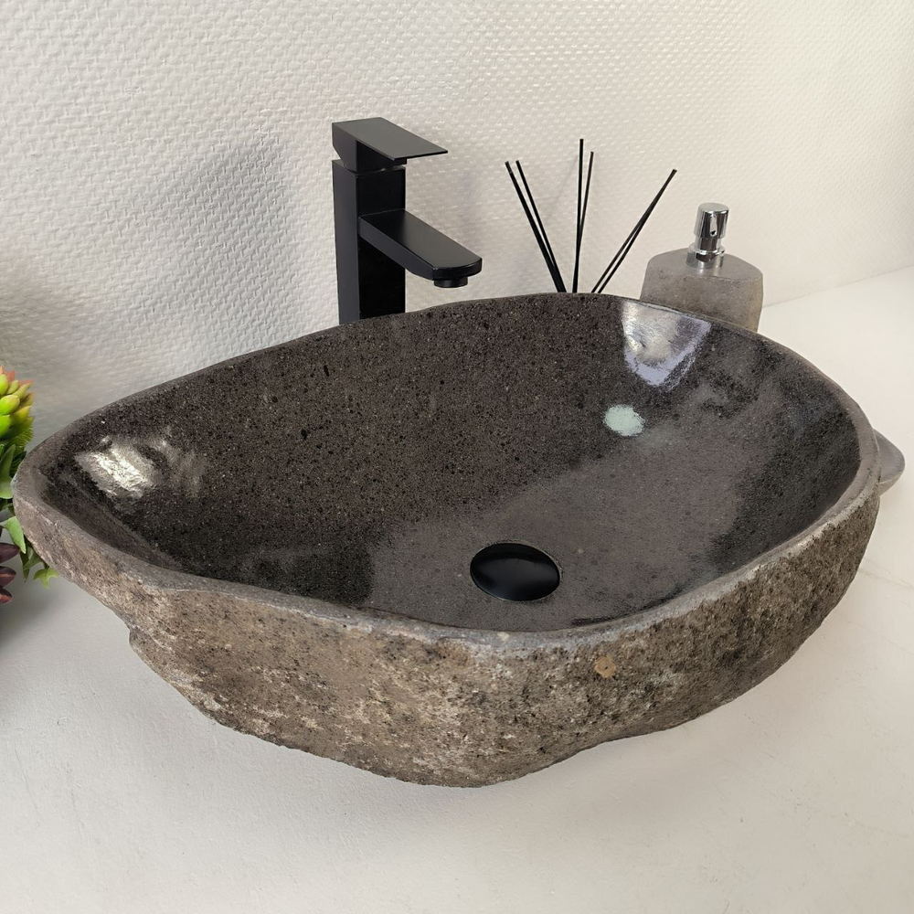 Раковина из речного камня RS-65213 57*38*15 0862
