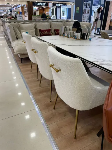 Стул Senna, белое букле с золотыми ножками
