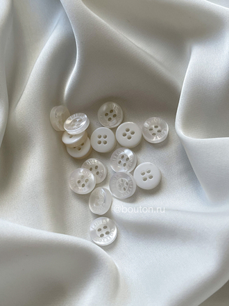 Пуговицы ЛВ на прокол перламутр 11,5 мм белые
