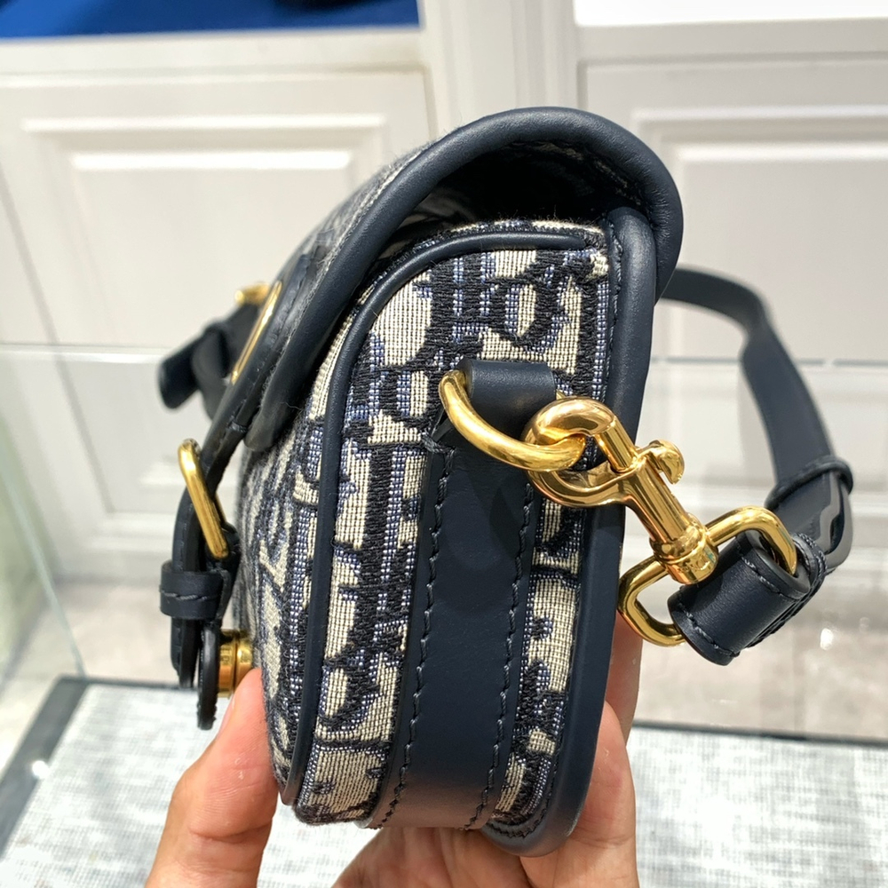 Christian Dior Bobby Bag 18 cm