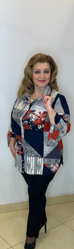 Цветная тонкая рубашка