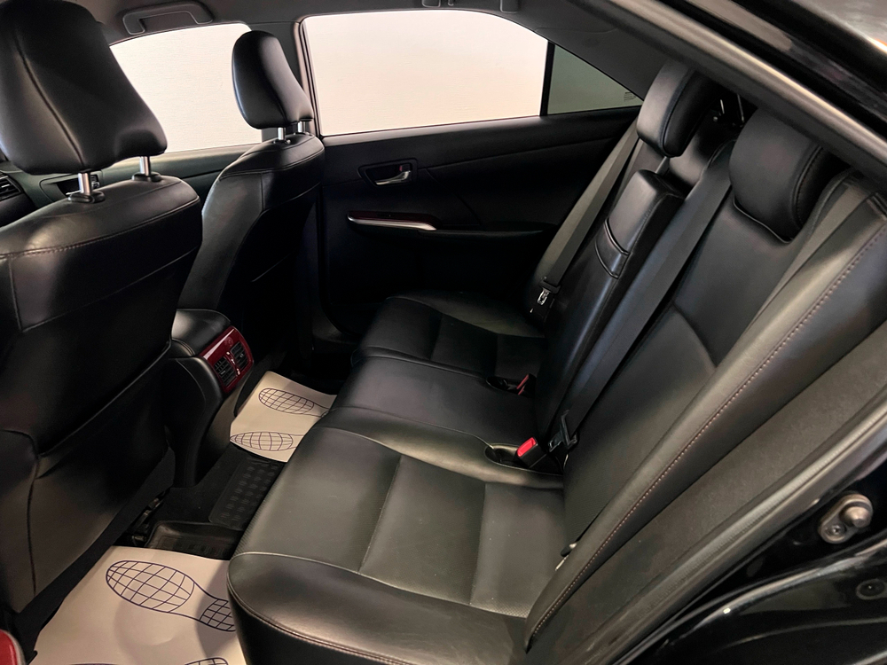 Toyota Camry, 2014 год