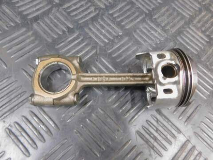 Поршень Kawasaki ZZR 400 98 (с шатуном) 052952