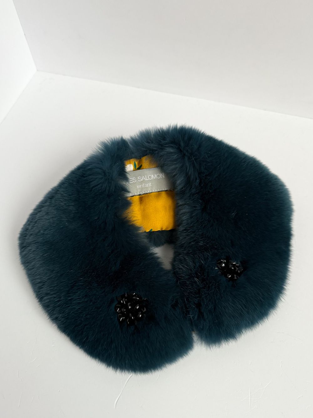 Новый меховой воротник Yves Salomon