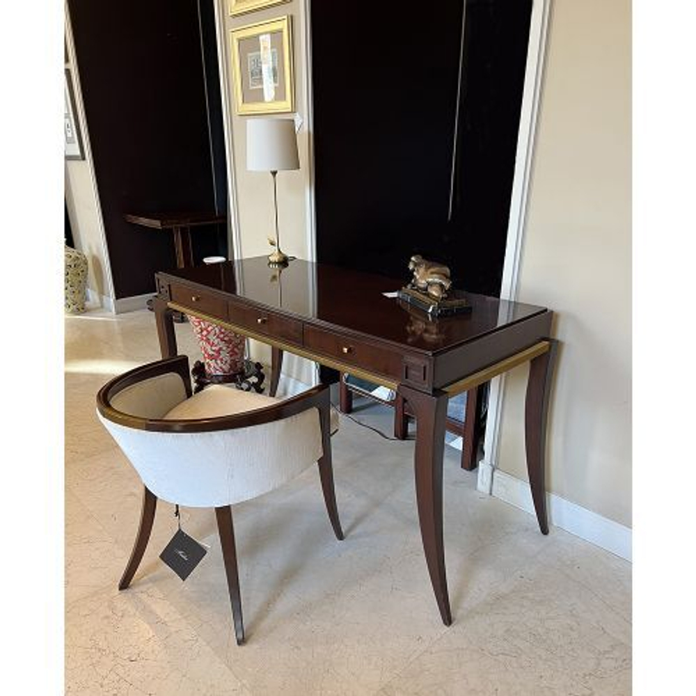 Туалетный столик Baker Furniture DIANA 8687