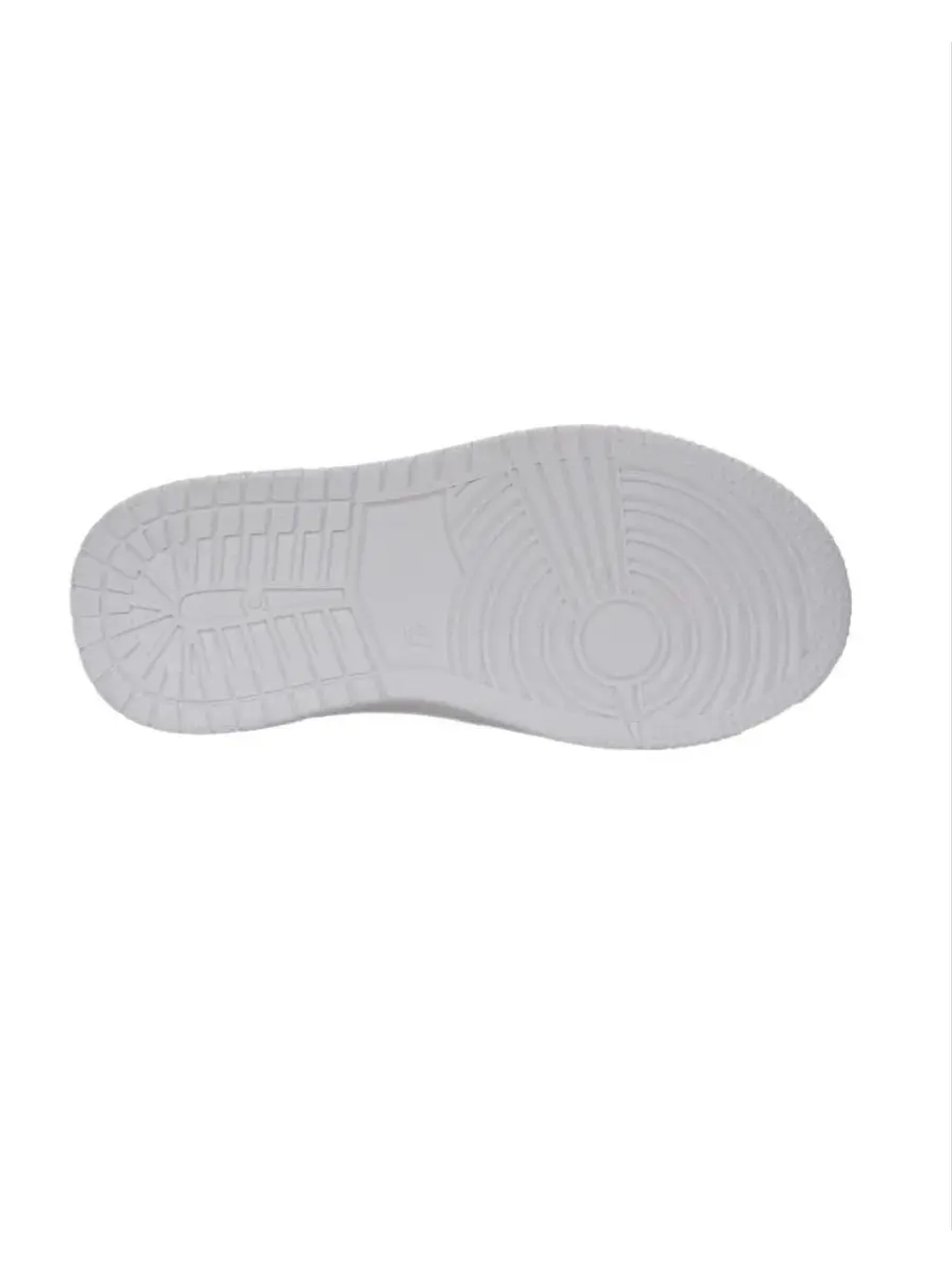 Кроссовки для девочки.