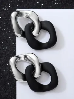 Серьги металл "Цепь" диагональ, 2 полых ромба, цвет серебристо-чёрный