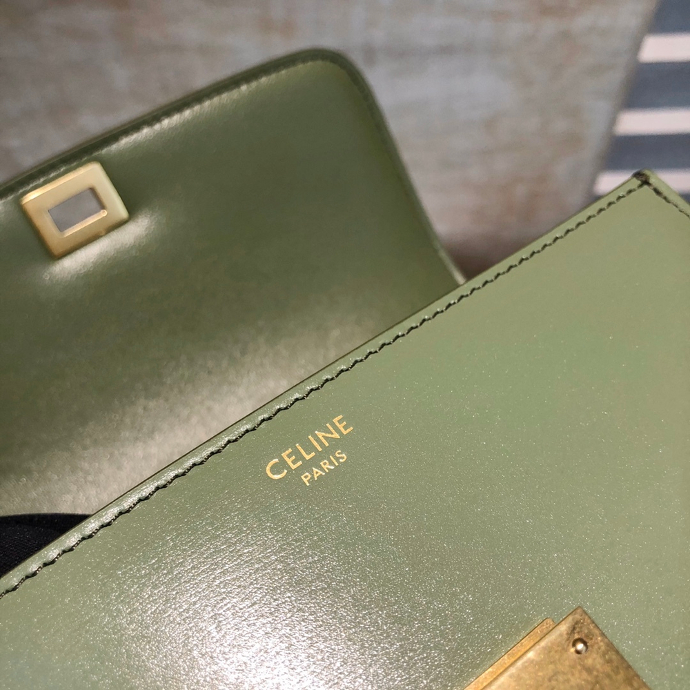 Celine Classic Bag In Box 18 cm