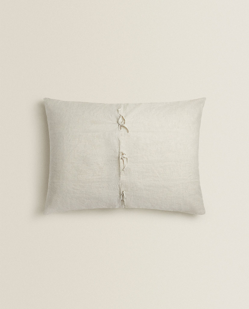 ZARA HOME ОДНОТОННЫЙ ЧЕХОЛ ДЛЯ ДЕКОРАТИВНОЙ ПОДУШКИ, СВЕТЛО-БЕЖЕВЫЙ