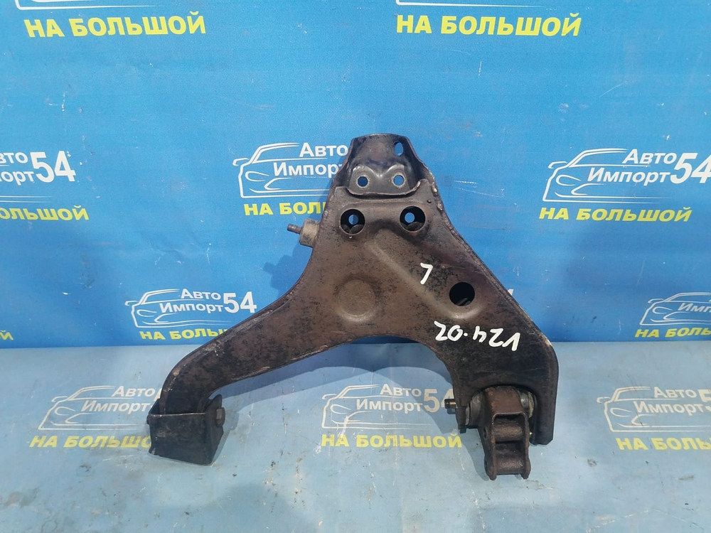 Рычаг передний левый MITSUBISHI PAJERO 1994