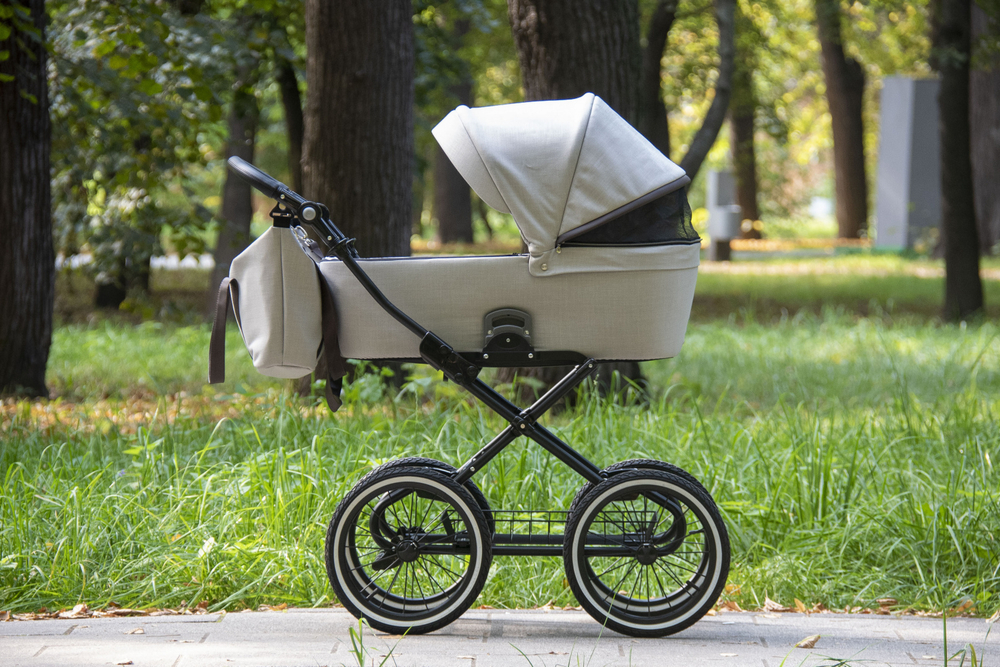 Коляска Noordline Nicole Classic Black 3 в 1 (Beige)