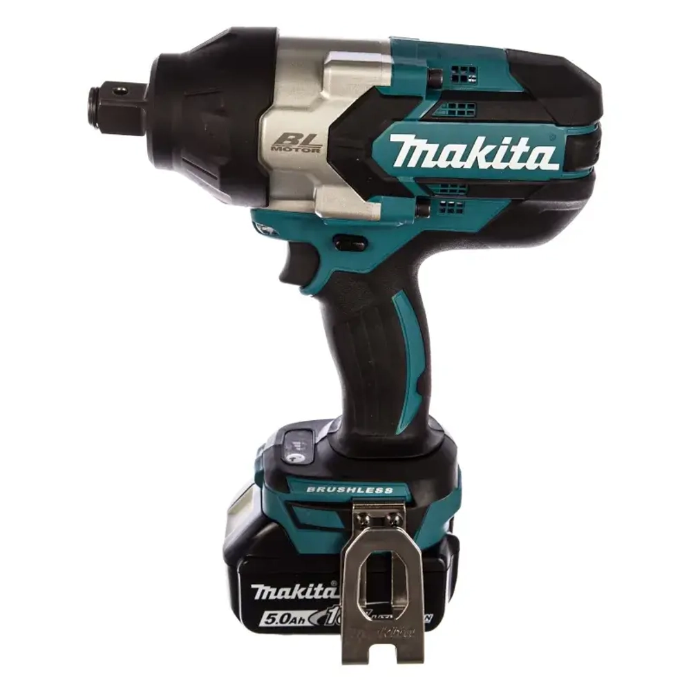 Makita DTW1001RTJ аккумуляторный ударный гайковерт (2 x 5 Ач, ЗУ)