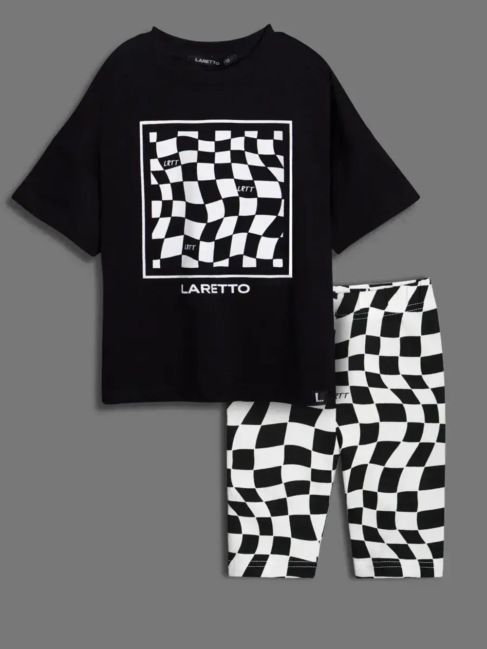 Летний костюм для девочки с велосипедками