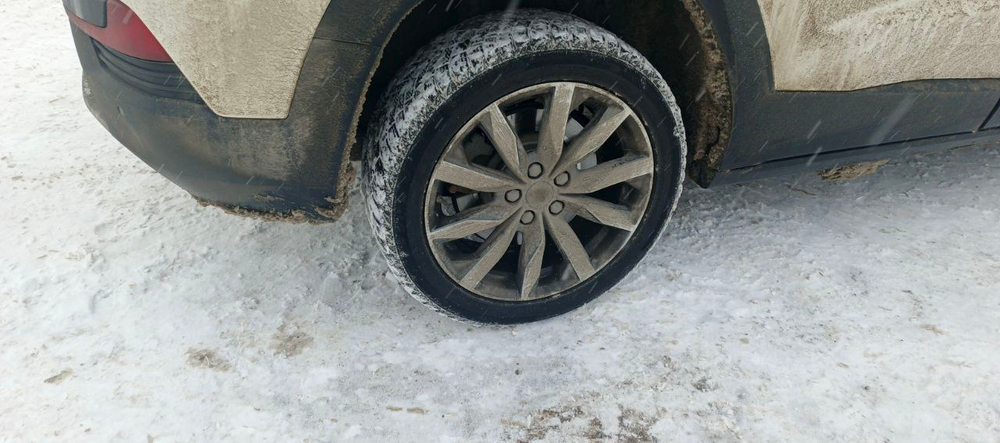 Москвич 3 1,5 CVT Стандарт