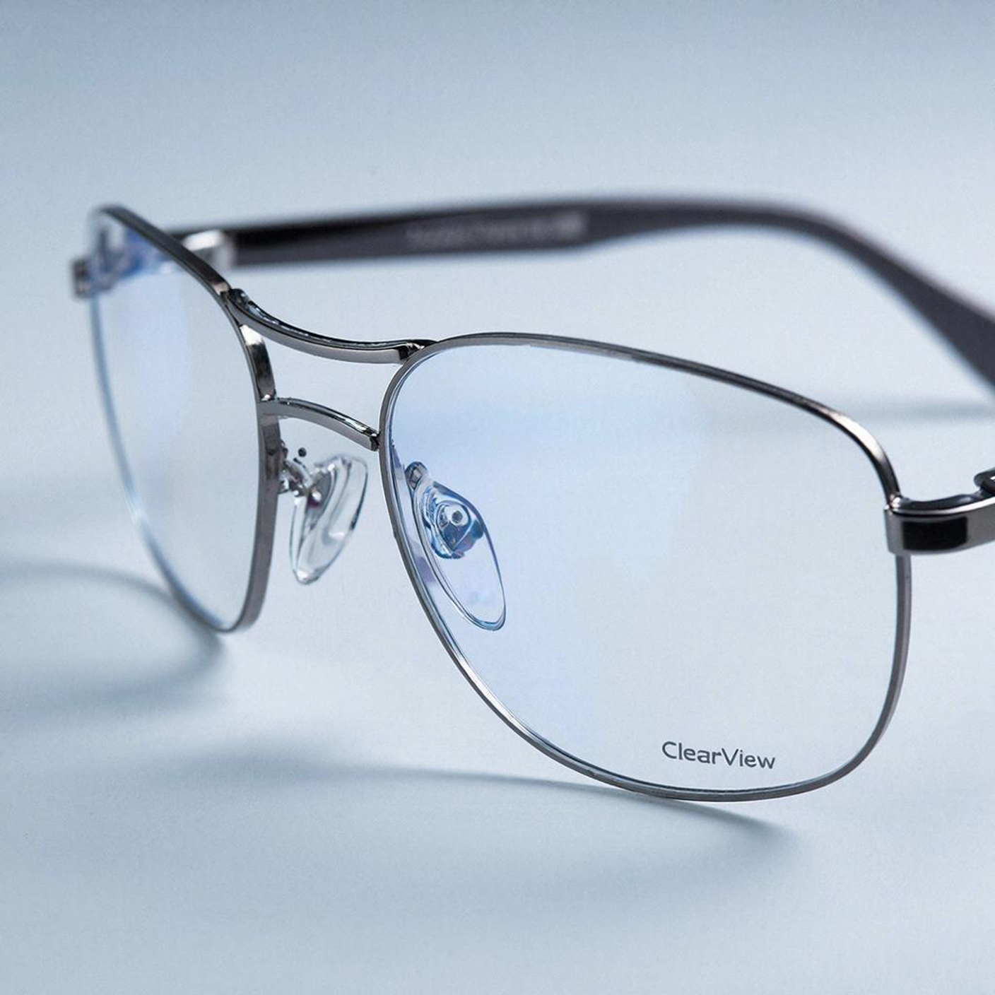 Почему при больших диоптриях нужны асферические линзы?