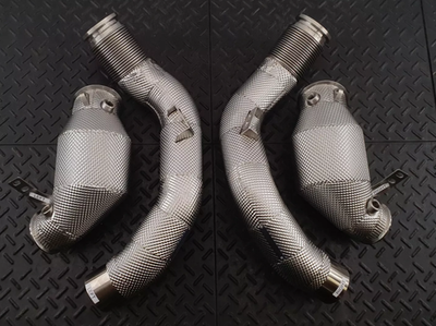 RedStar Exhaust Приемные трубы (Downpipes) спорт-кат HJS HD 130мм с термозащитой BMW M5 F90