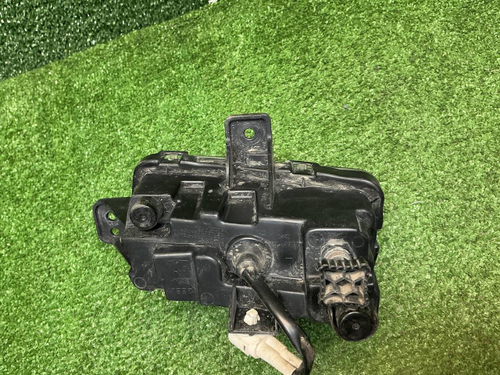 ПТФ левая Geely Coolray (2019-2024)