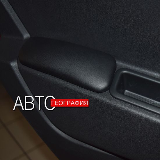 Мягкие накладки на ручки дверей Lada X-Ray Cross (2018-наст. время) из экокожи