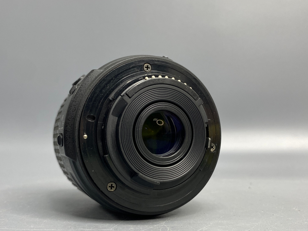 Nikon D3200 Kit + 18-55mm 5.000 кадров