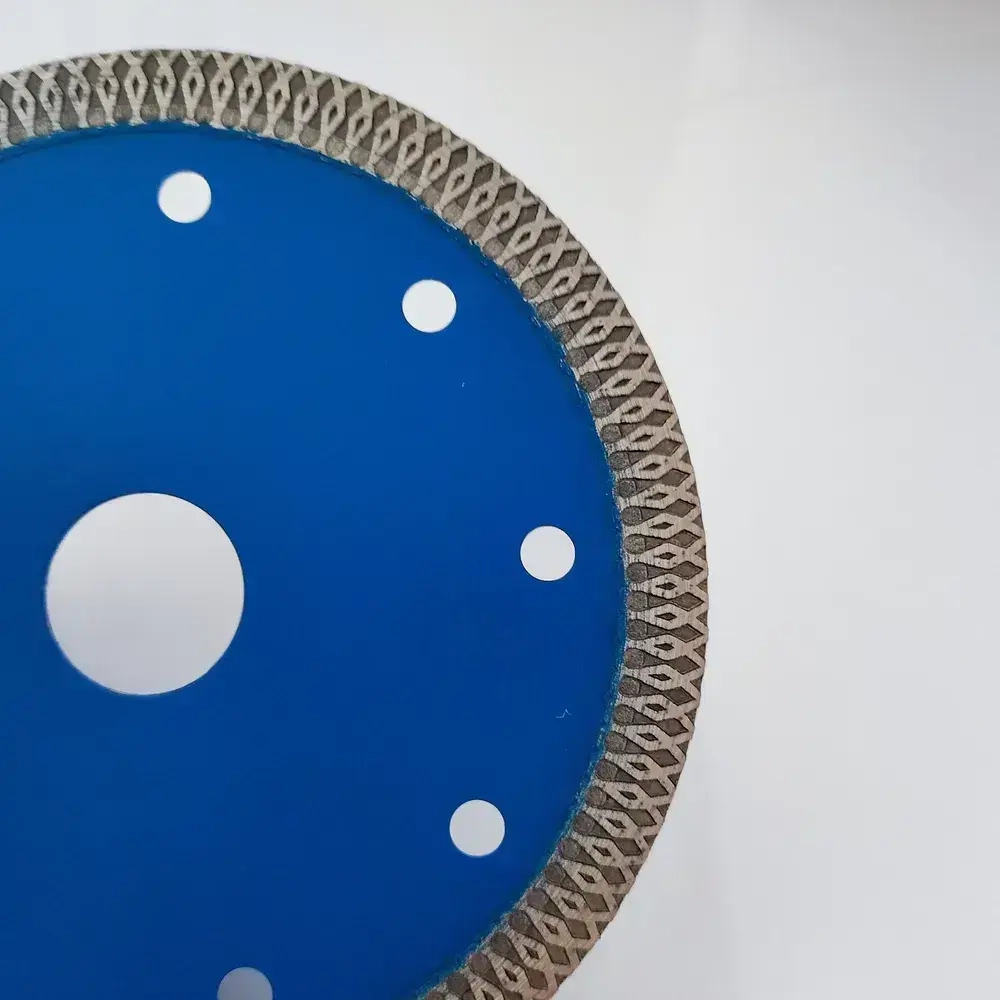 Диск алмазный 125 по керамограниту Ruff, отрезной 125 x 1,2 x 22,23 тонкий, по керамике, по бетону, по граниту, по мрамору