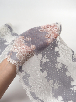 Эластичное кружево синевато-серое с шампанью ширина 21 см